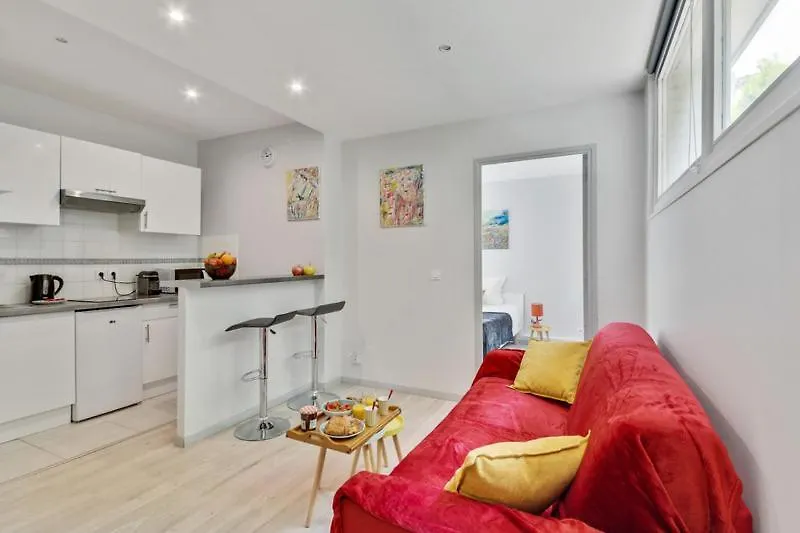 231 Suite Home Tokyo Concept Paris Apartment